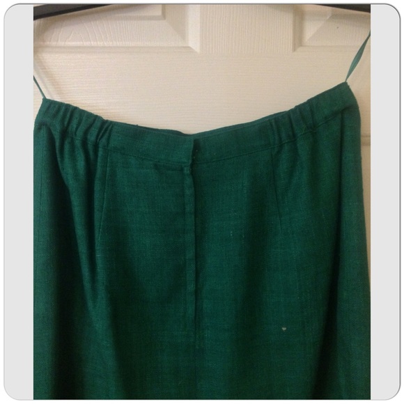 Vintage Green Suit with Blazer & Skirt - Picture 7 of 9